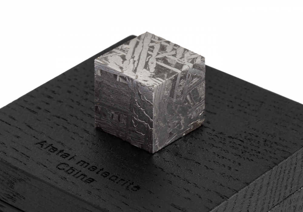 Метеорит Aletai 35 г