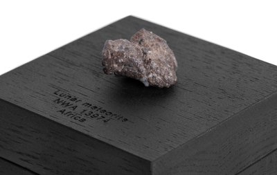 Лунный метеорит NWA 13974 6,5 г